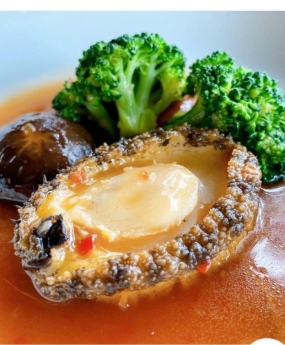 Bào Ngư Sốt Nấm Đông Cô
